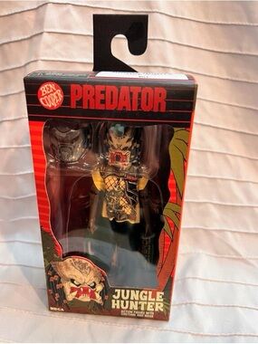 Ben Cooper- Predator- Jungle Hunter Action Figure with Costume & Mask 5.5” NECA